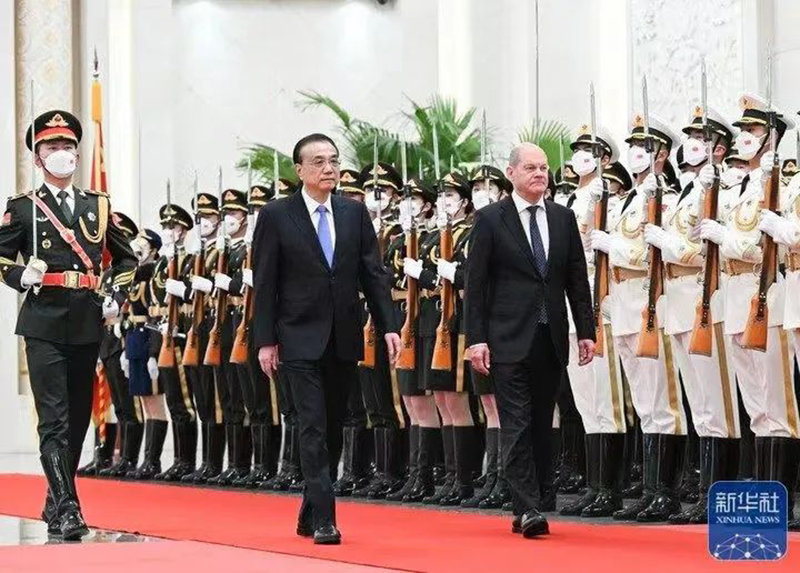 开云kaiyun股份董事长张锦红出席中德经济界代表座谈并发言